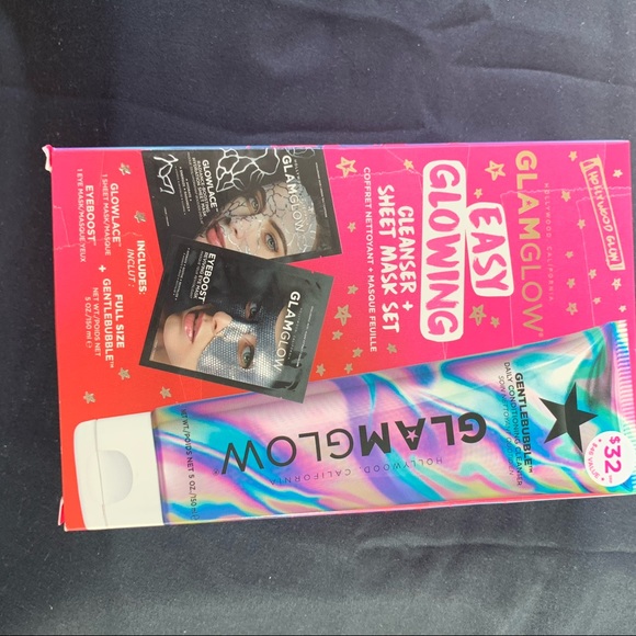 Glam glow cleanser set - Picture 3 of 4